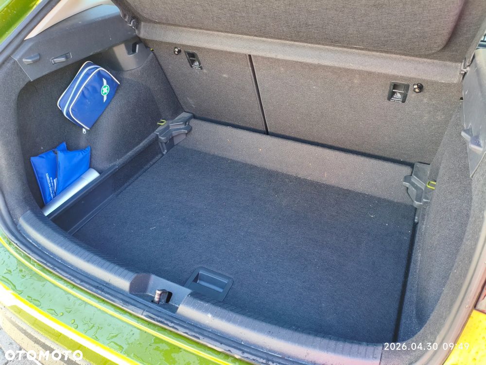 Volkswagen Taigo 1.0 TSI Style DSG - 22