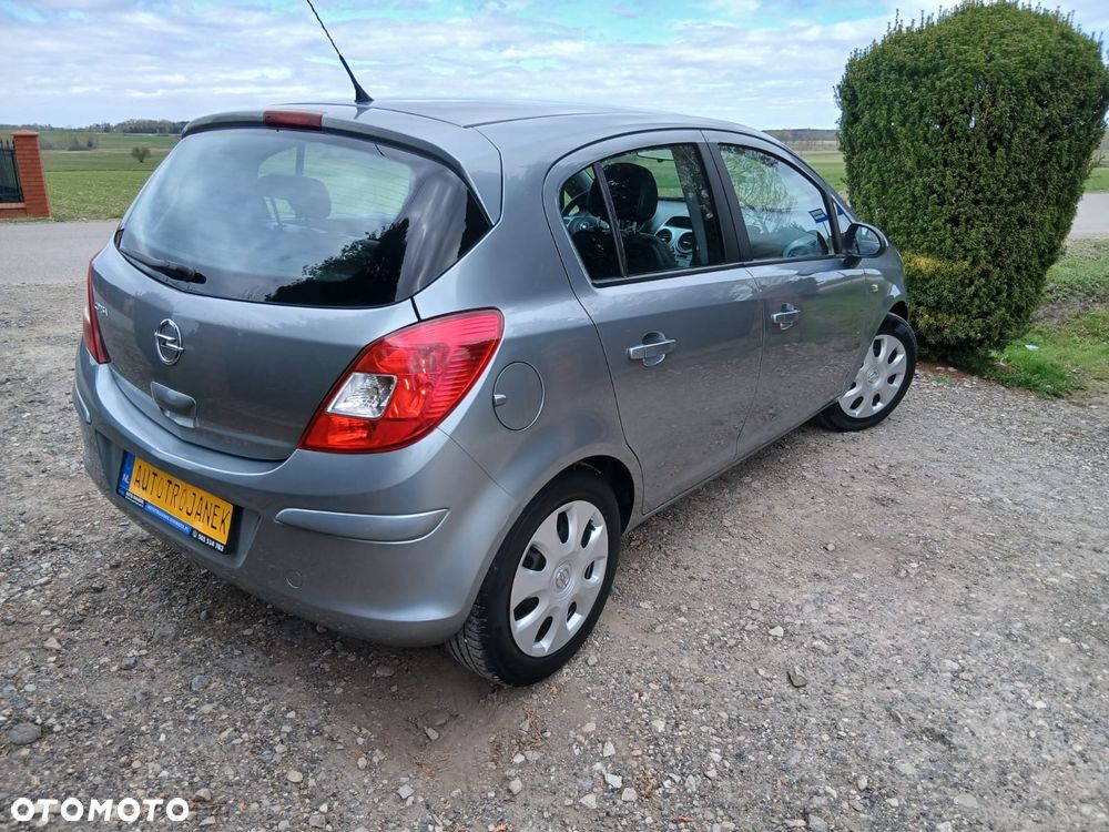 Opel Corsa 1.2 16V Enjoy - 6