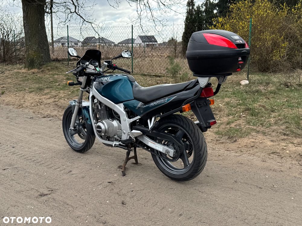 Suzuki GS - 20