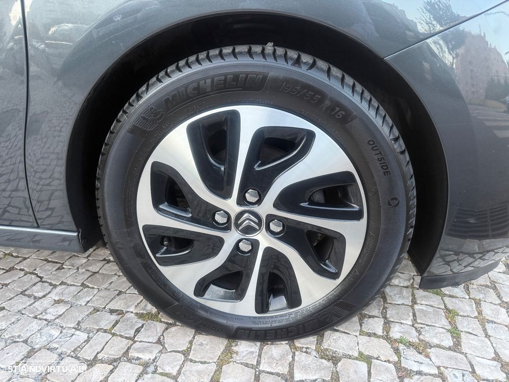 Citroën C3 1.6 BlueHDi Exclusive - 11
