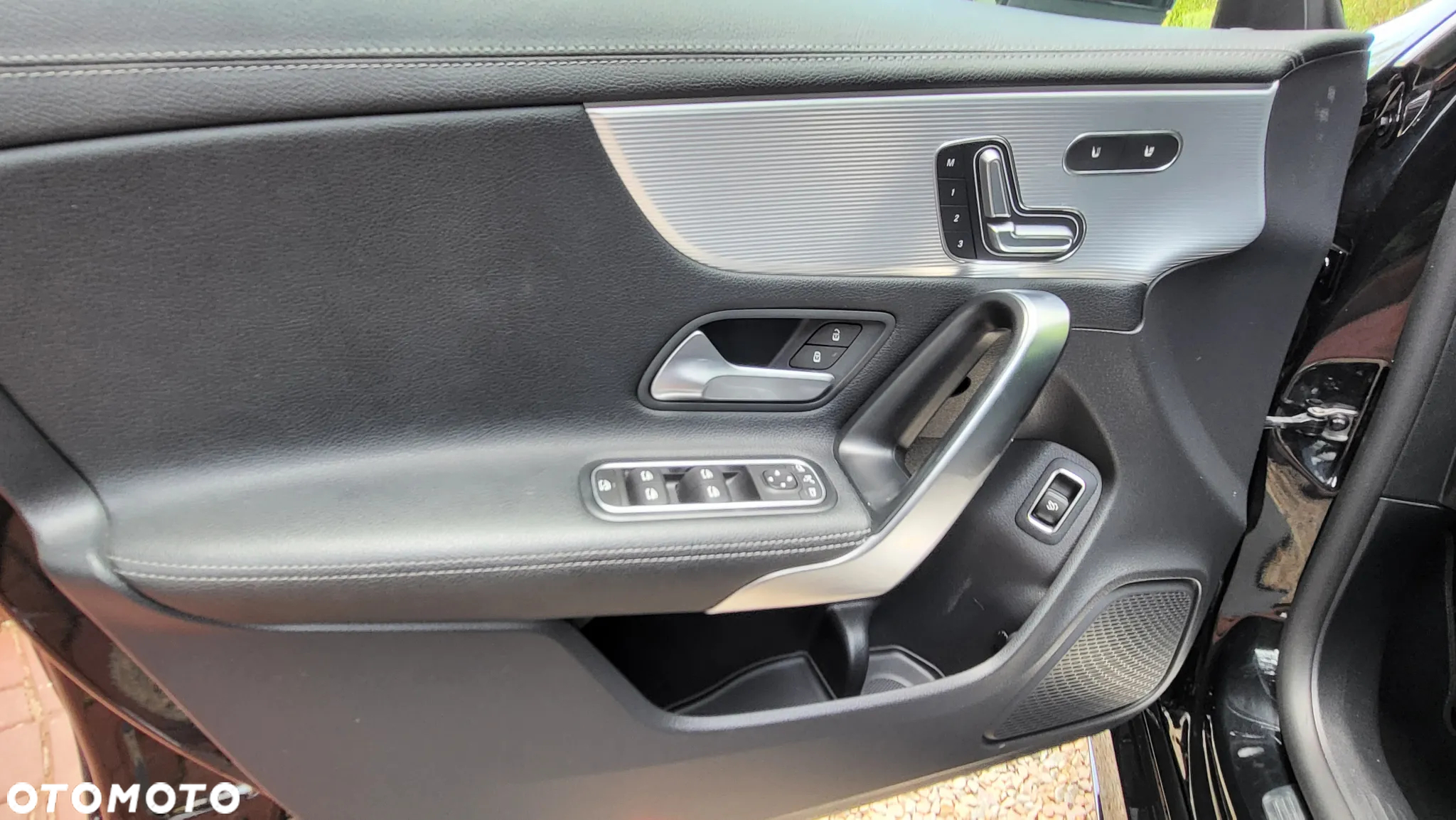 Mercedes-Benz CLA 250 7G-DCT AMG Line - 30