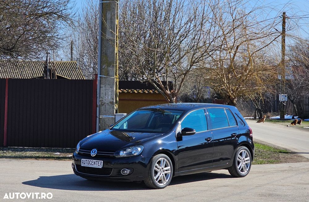 Volkswagen Golf 2.0 TDI Highline - 1