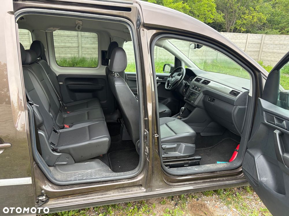Volkswagen Caddy 1.4 TSI Highline DSG - 16