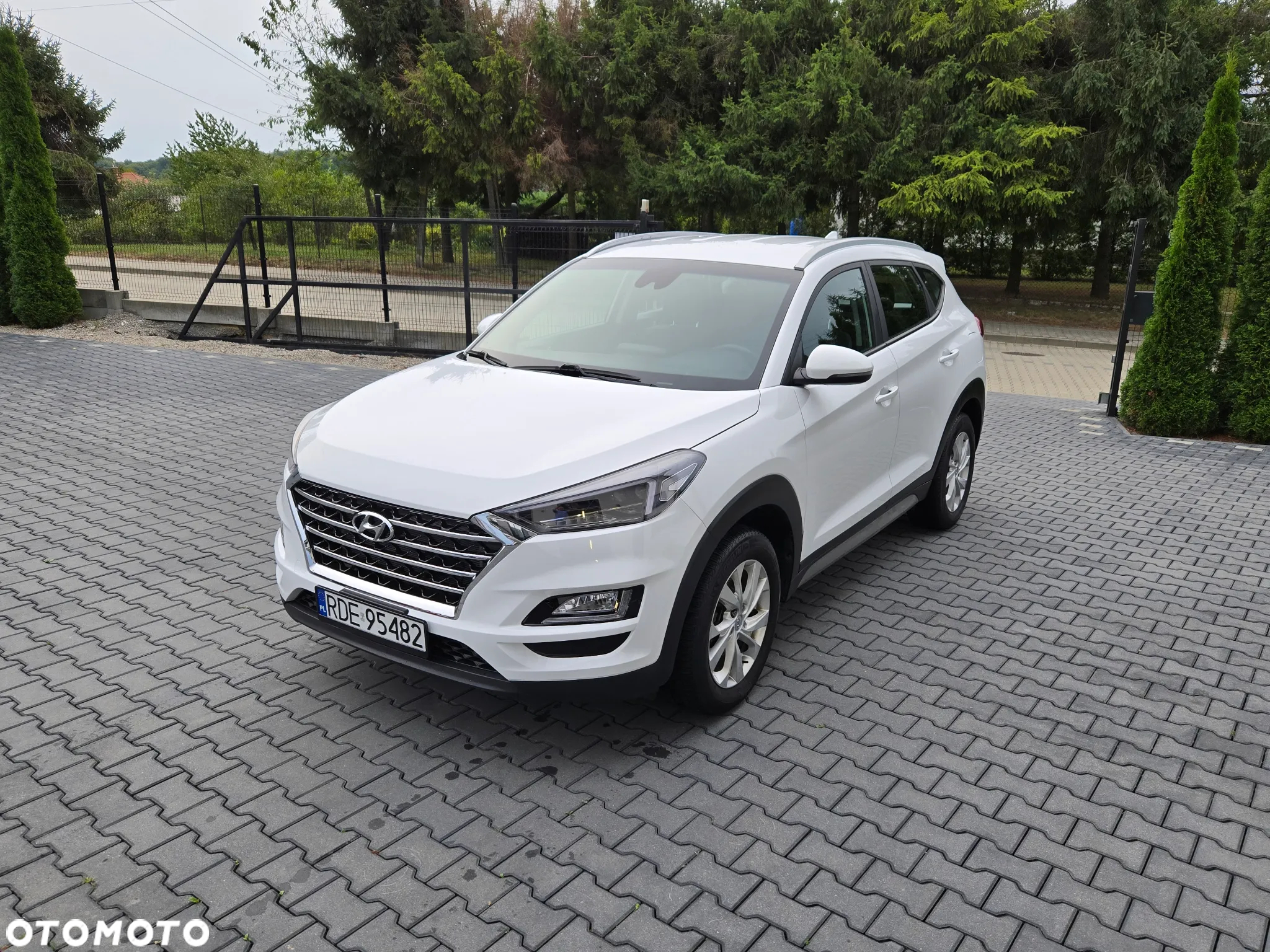 Hyundai Tucson - 2