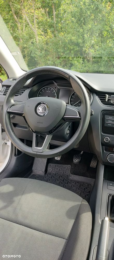 Skoda Octavia 1.6 TDI Active - 10