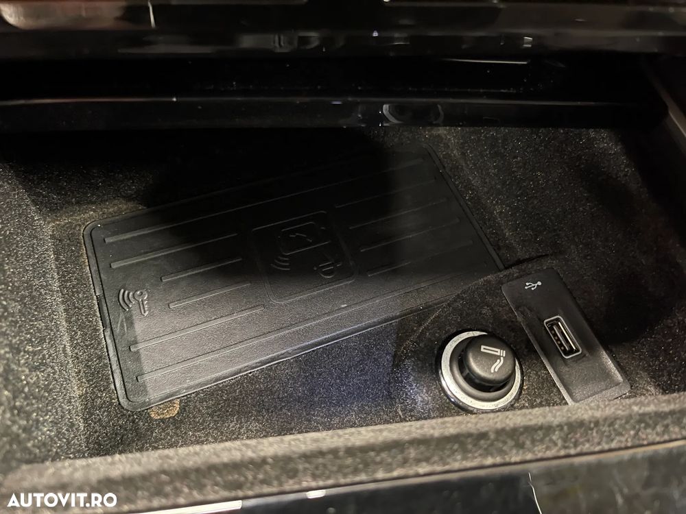 Volkswagen Touareg V6 TDI Elegance - 27