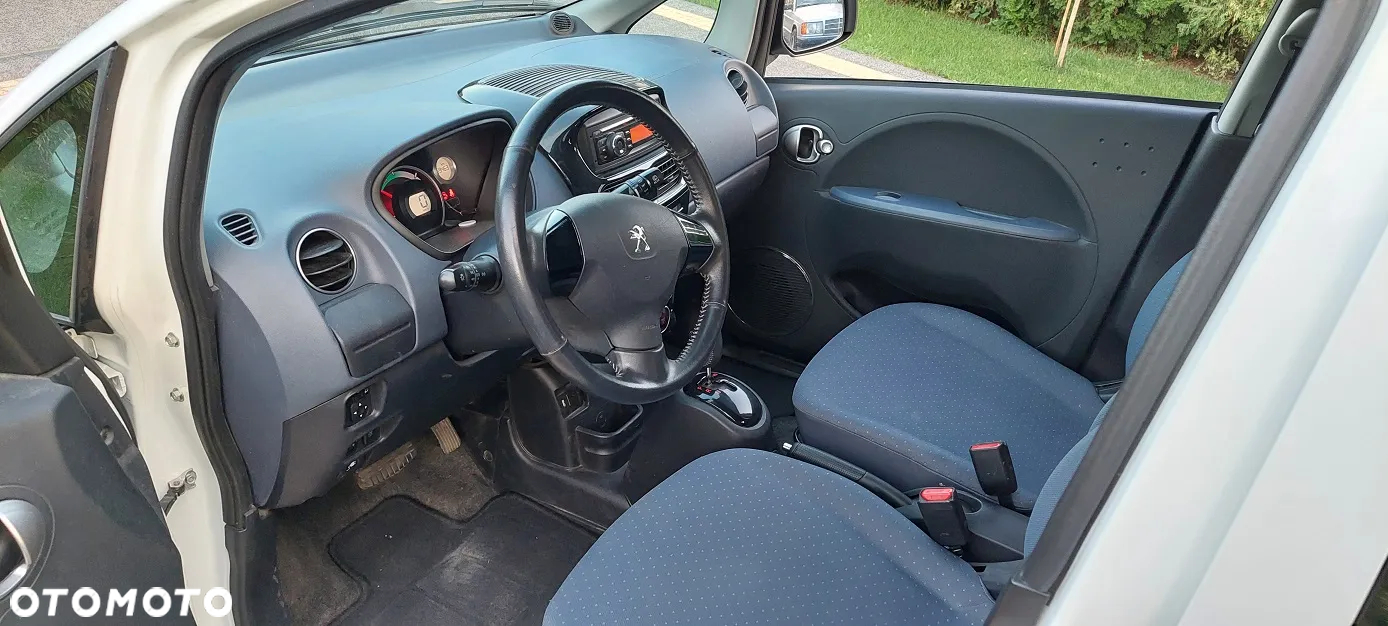 Peugeot iOn - 14