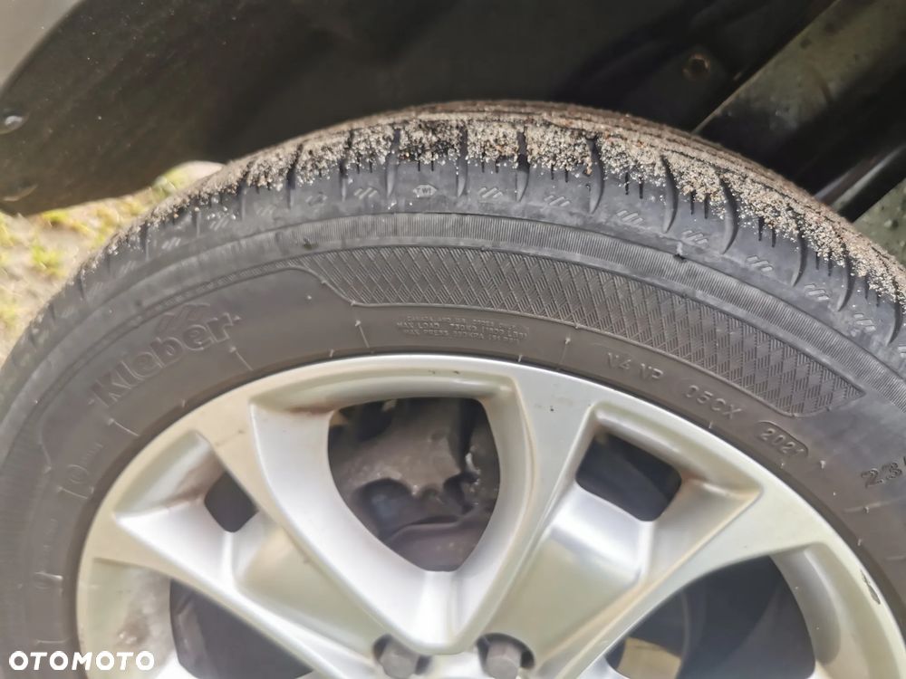 Ford Kuga 1.6 EcoBoost 2x4 Titanium - 15