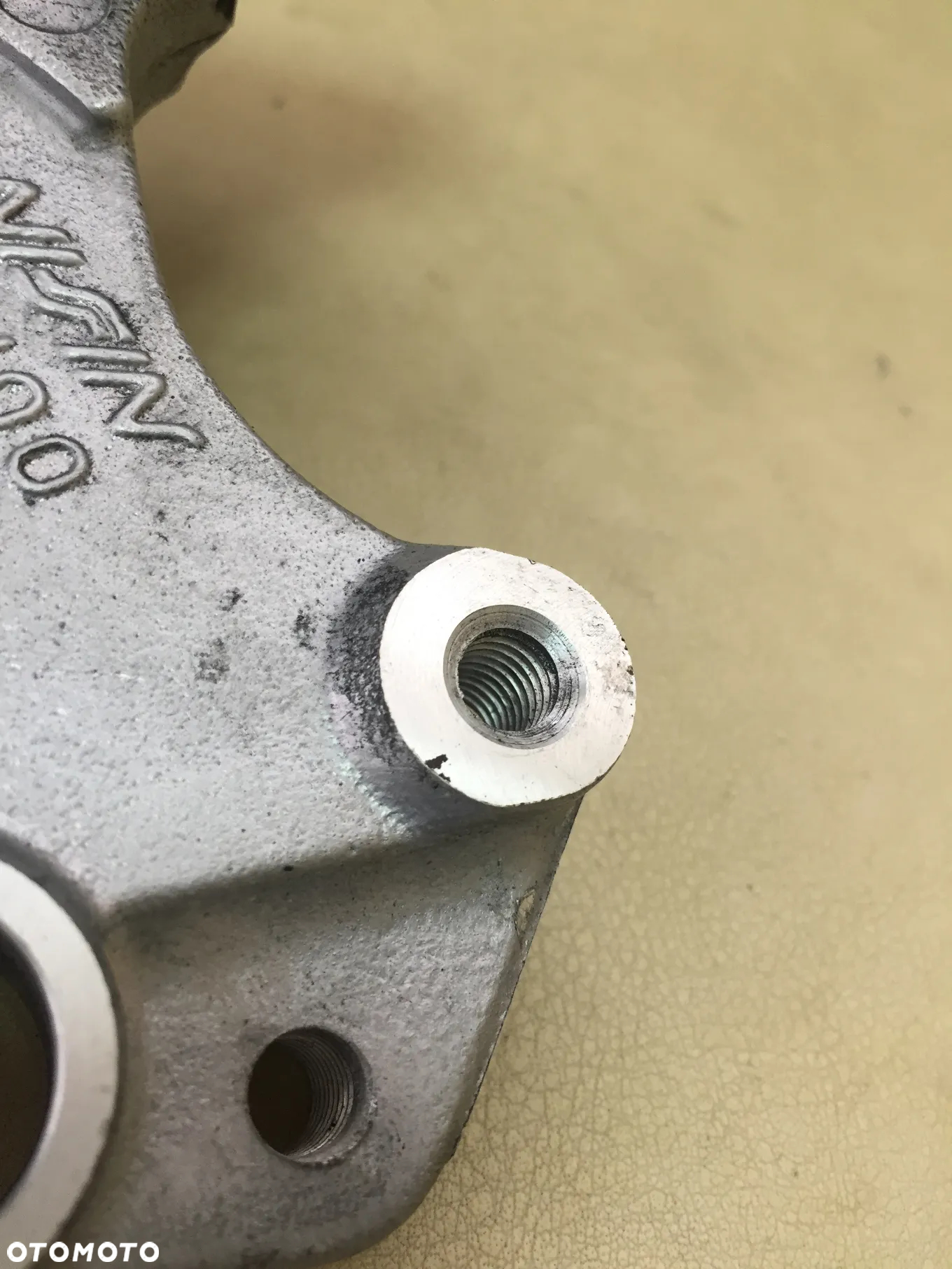MOCOWANIE JARZMO ZACISKU HAMULCA TYŁ SUZUKI GSR 750 - 10