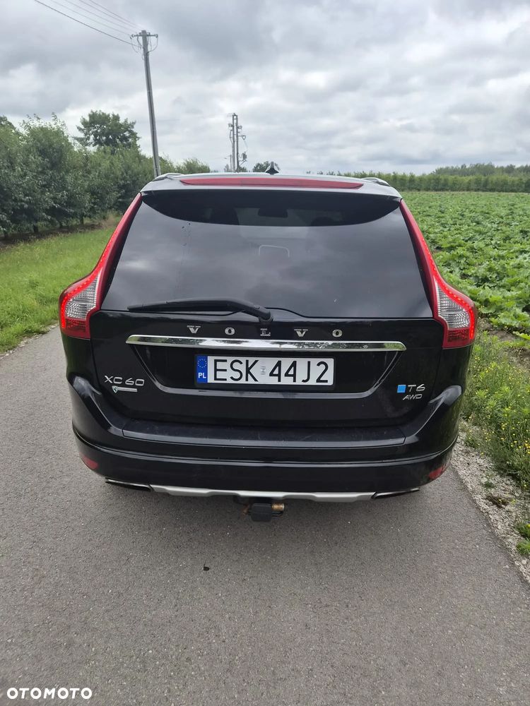 Volvo XC 60 T6 AWD Momentum - 8