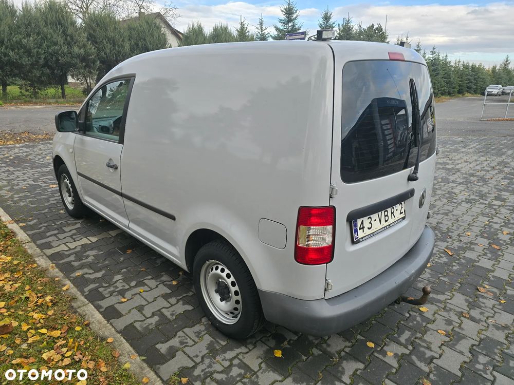 Volkswagen CADDY - 4