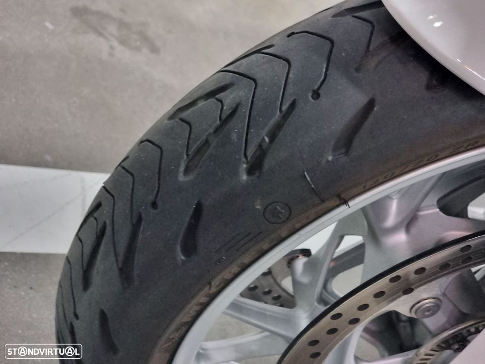 BMW R 1250 RT 1250RT White Alpin 3 - 13