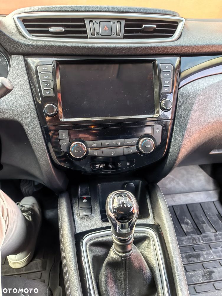 Nissan Qashqai - 14