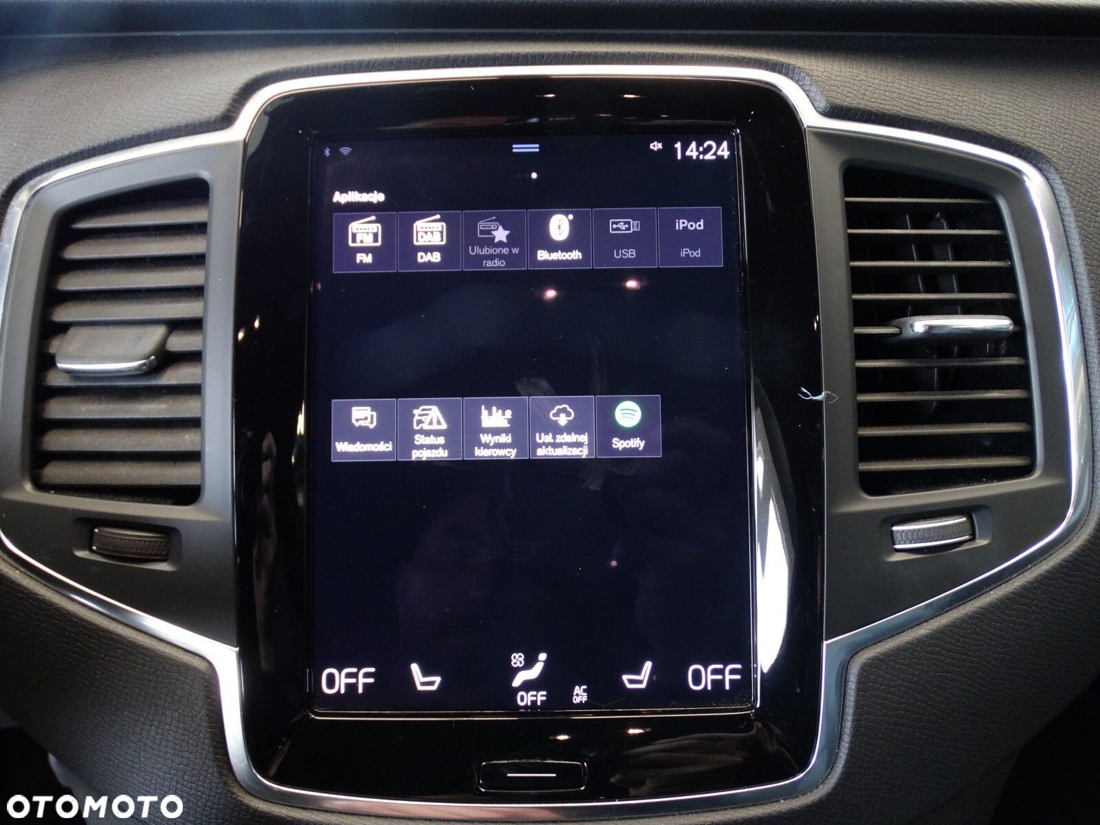 Volvo XC 90 - 23
