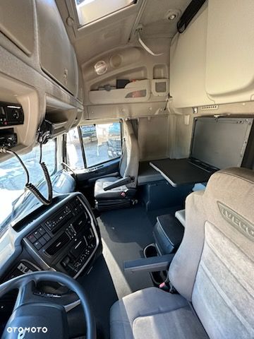 Iveco STRALIS - 8