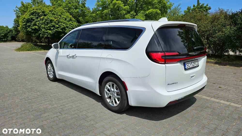 Chrysler Pacifica - 18