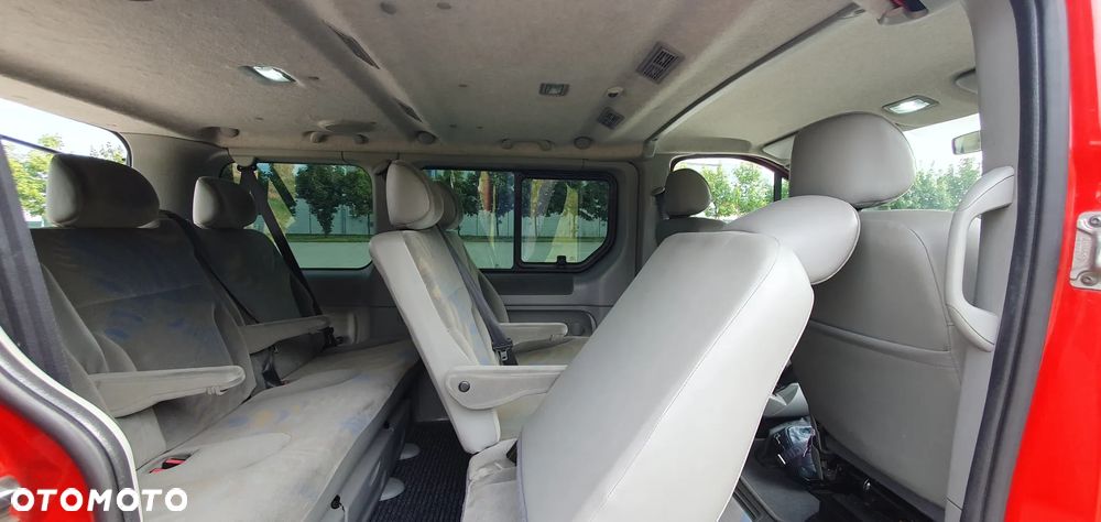 Renault Trafic Passenger Expression - 20