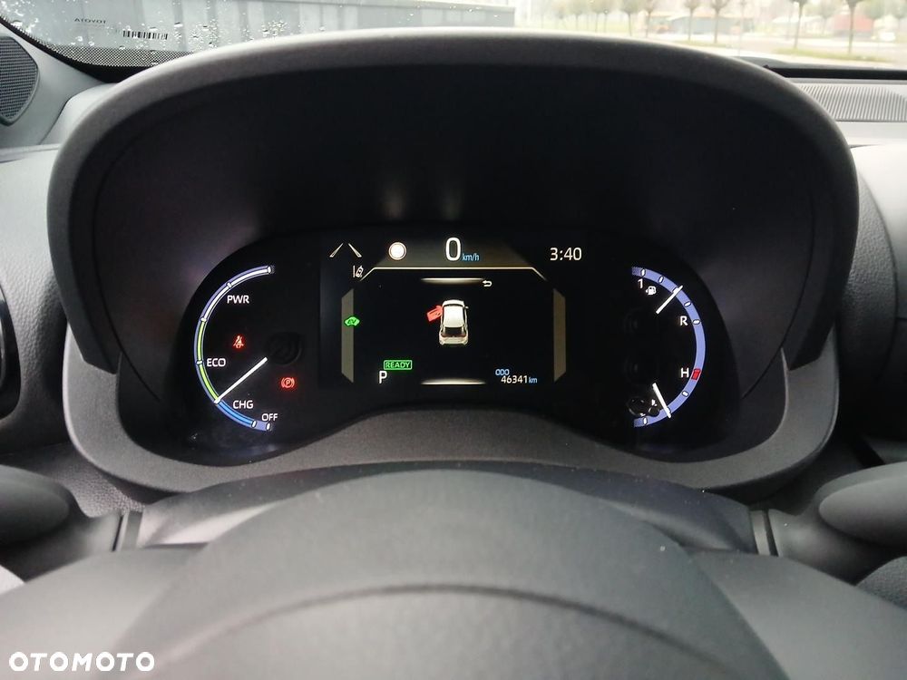 Toyota Yaris Cross Hybrid 1.5 Comfort - 27