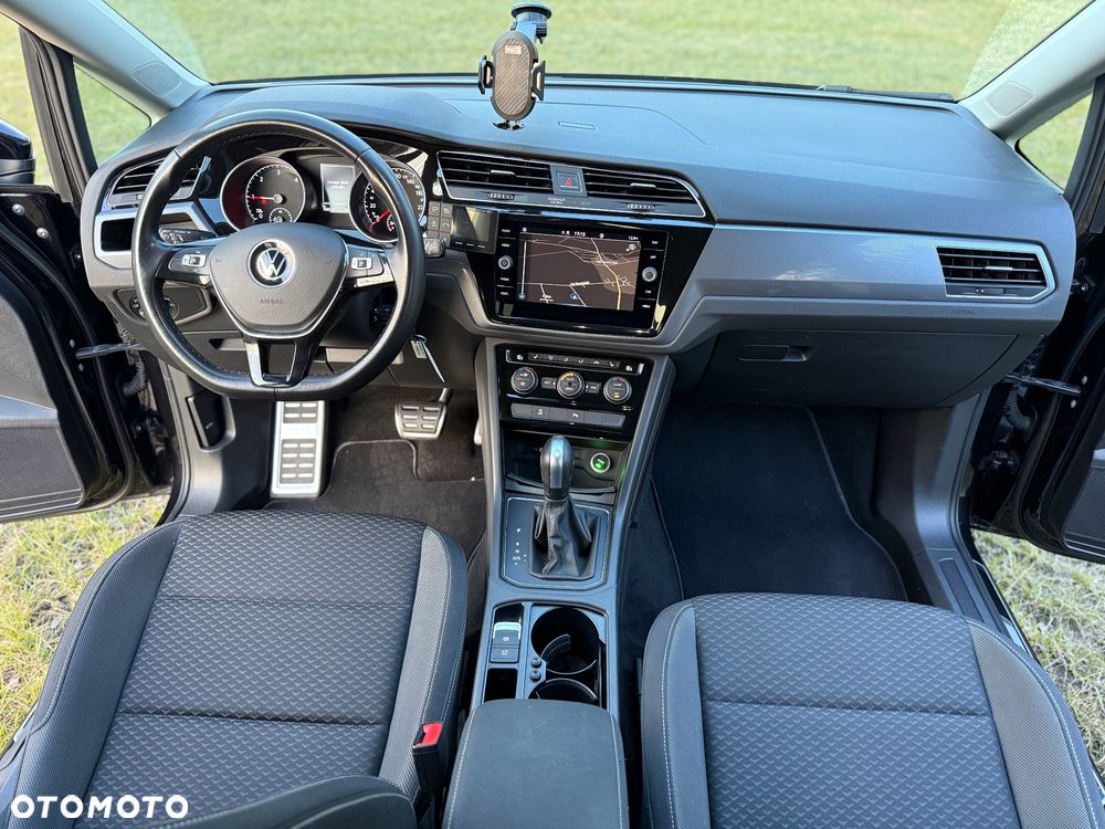 Volkswagen Touran 2.0 TDI SCR DSG ACTIVE - 12