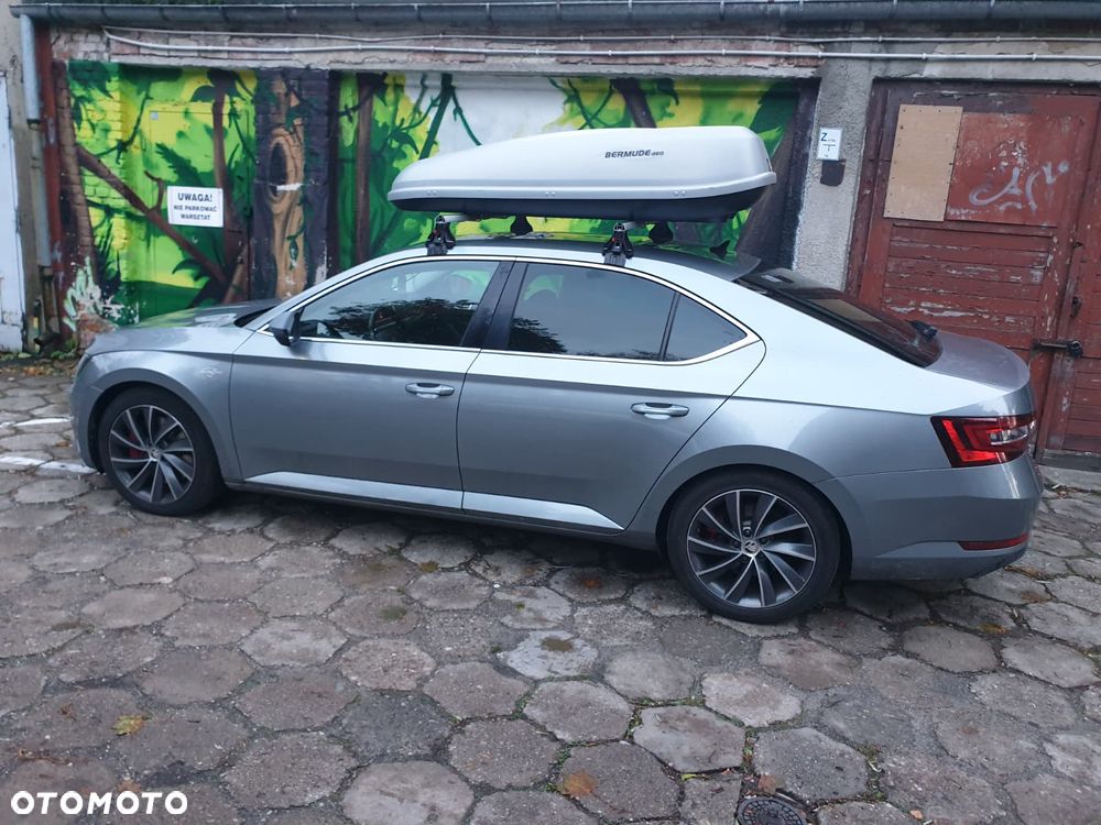 Skoda Superb 2.0 TSI L&K DSG - 22