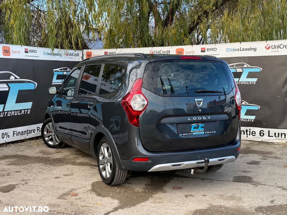 Dacia Lodgy 1.5 dCi Stepway - 6