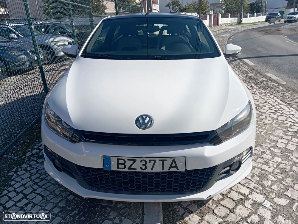 VW Scirocco 2.0 TDI R-Line - 2