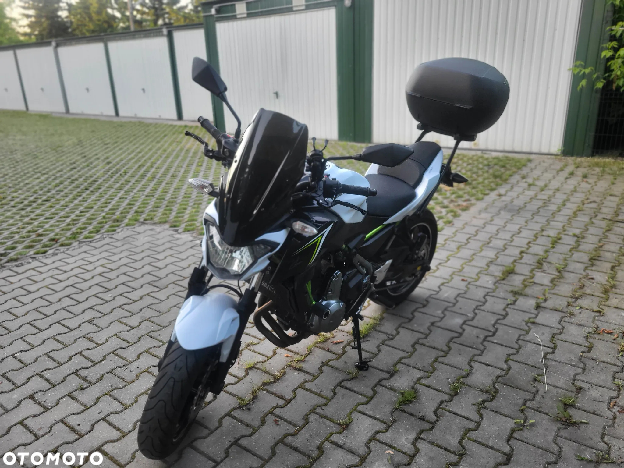 Kawasaki Z 650 - 7