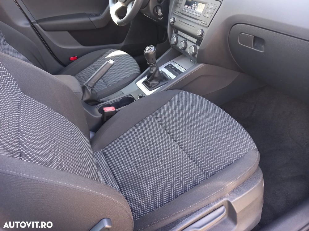 Skoda Octavia Combi 1.6 TDI DPF FAMILY - 7