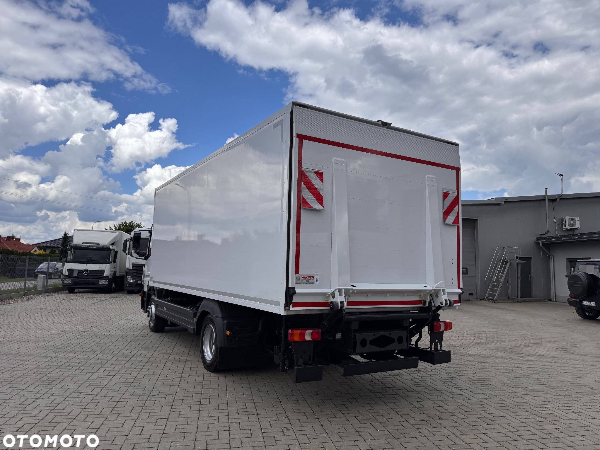 Mercedes-Benz ATEGO - 12