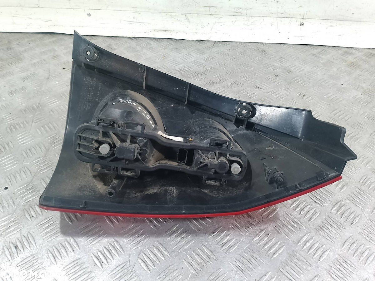 LAMPA TYLNA LEWA NISSAN PRIMERA P12 ( 03-07 ) KOMBI - 4
