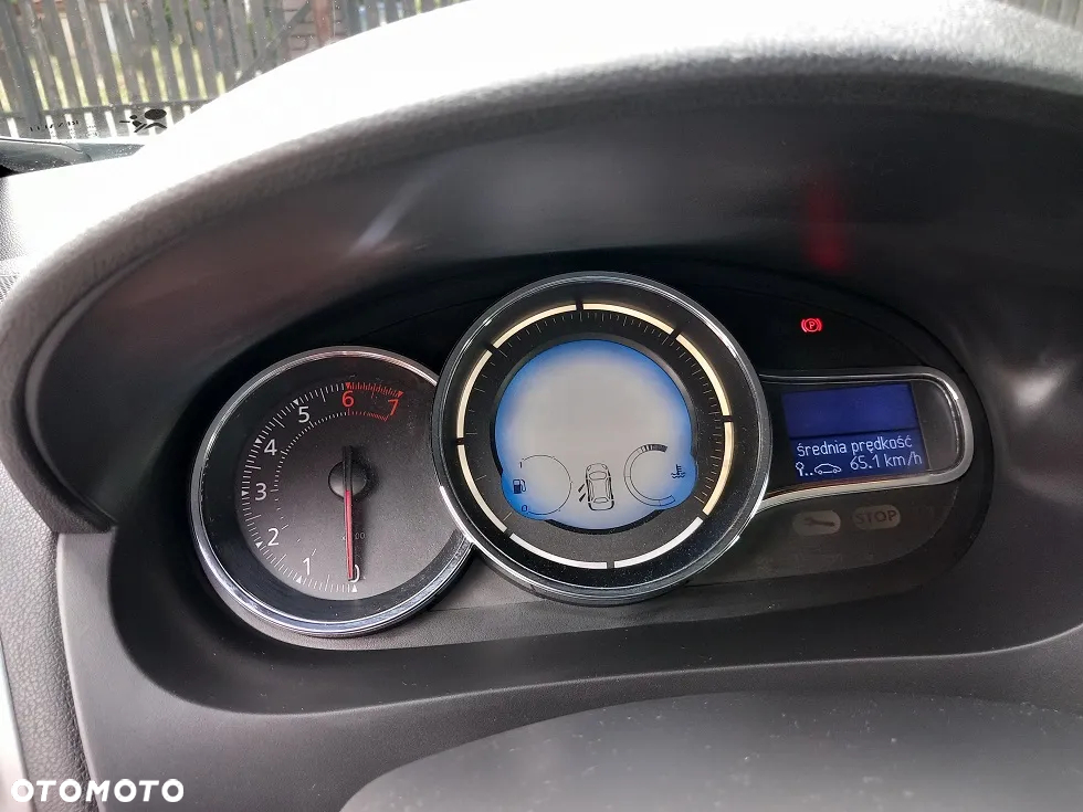 Renault Fluence 1.6 16V Limited - 24