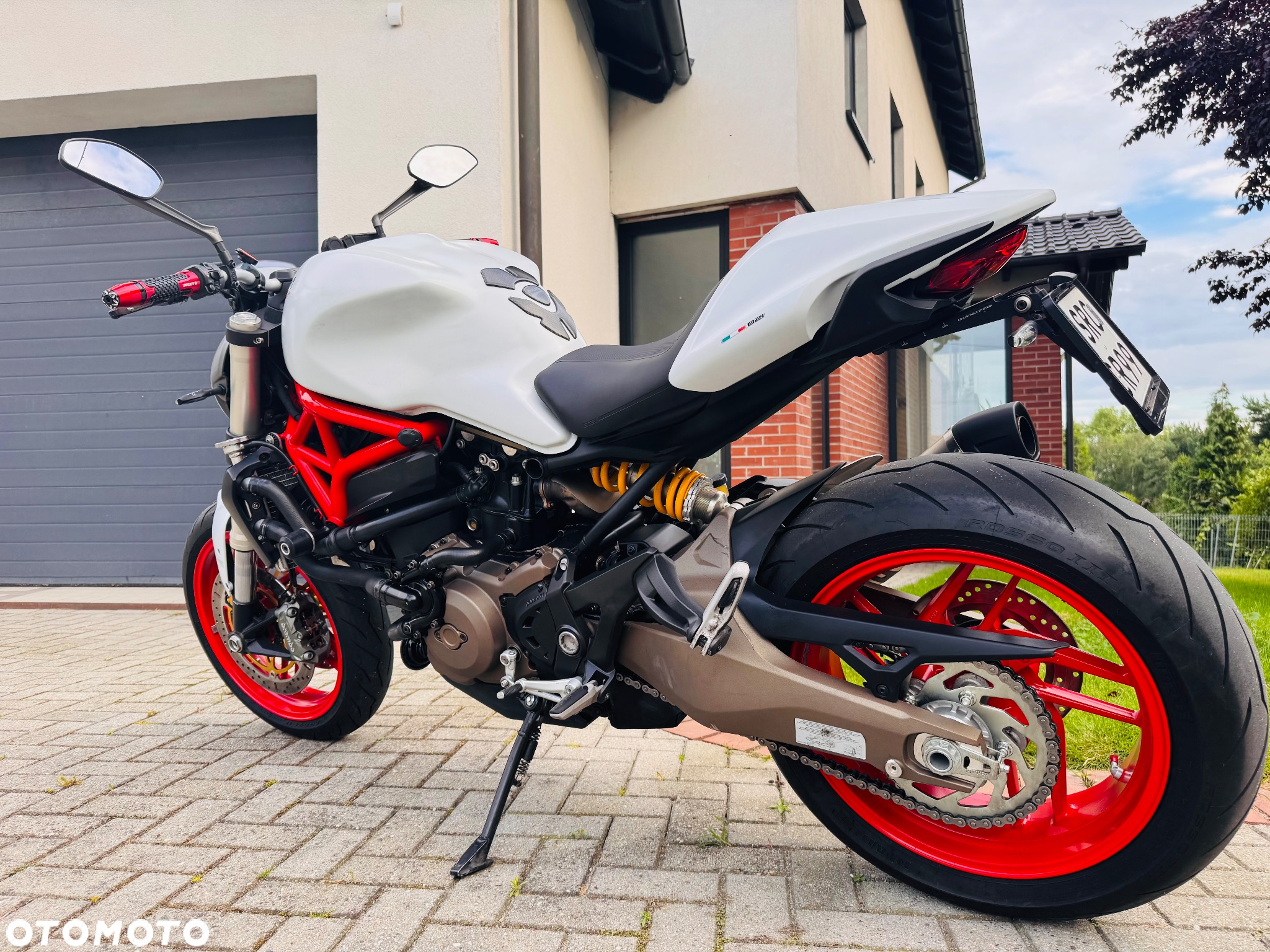 Ducati Monster - 6