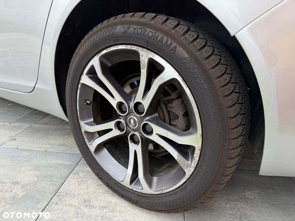 Opel Insignia 1.4 T Cosmo S&S - 11