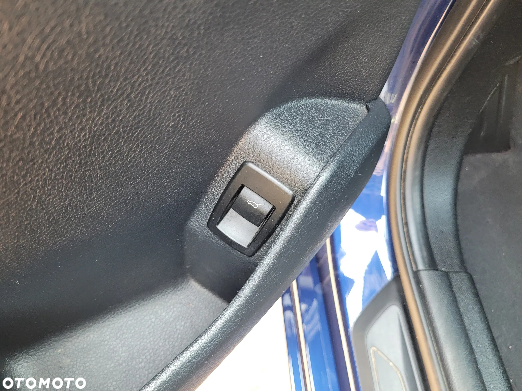 BMW Seria 2 218i Gran Tourer - 22