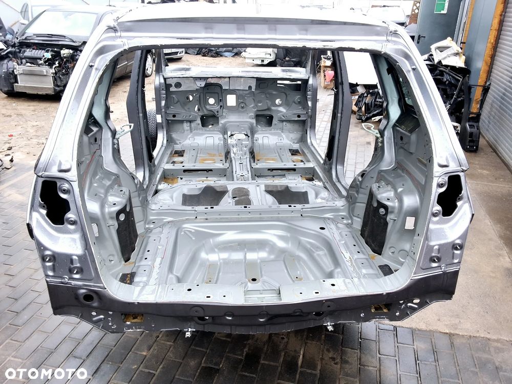 MERCEDES B-KLASA W246 SPRZEDAM KAROSERIĘ EUROPA Z DOKUMĘTAMI W KOLOR 787 W ORYGINALE Z 2013 ROKU - 5