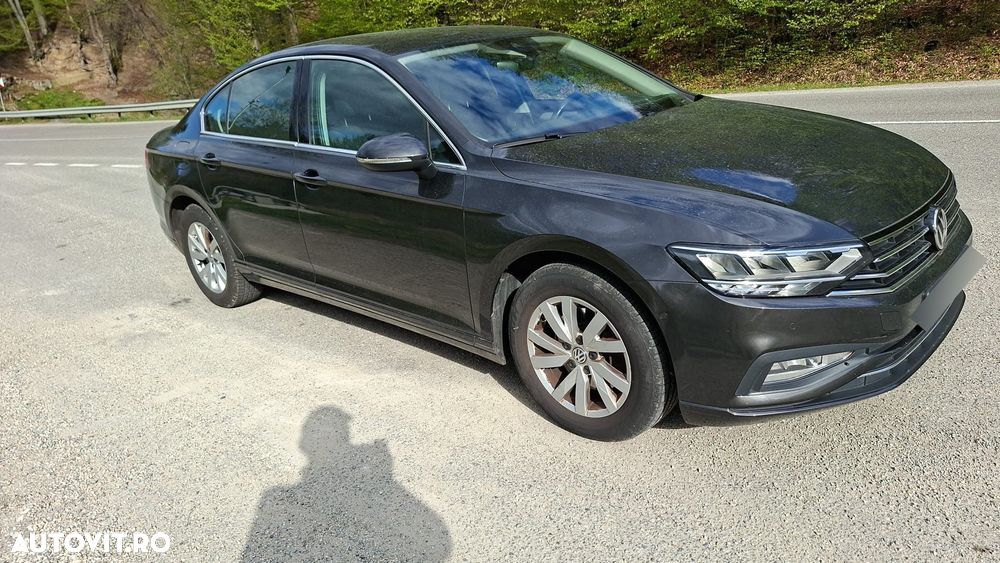 Volkswagen Passat 1.6 TDI SCR DSG Comfortline - 17