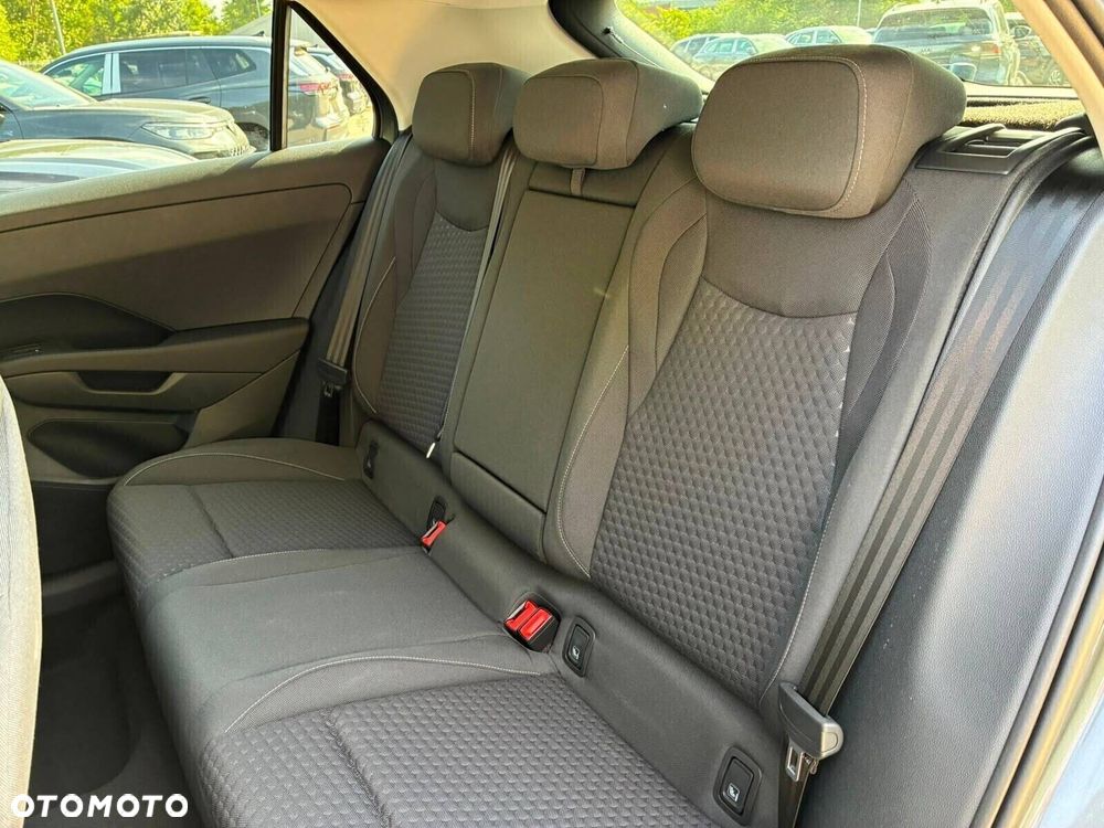 Volkswagen T-Roc - 7