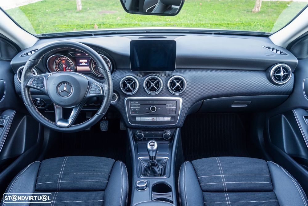 Mercedes-Benz A 180 d Urban - 15