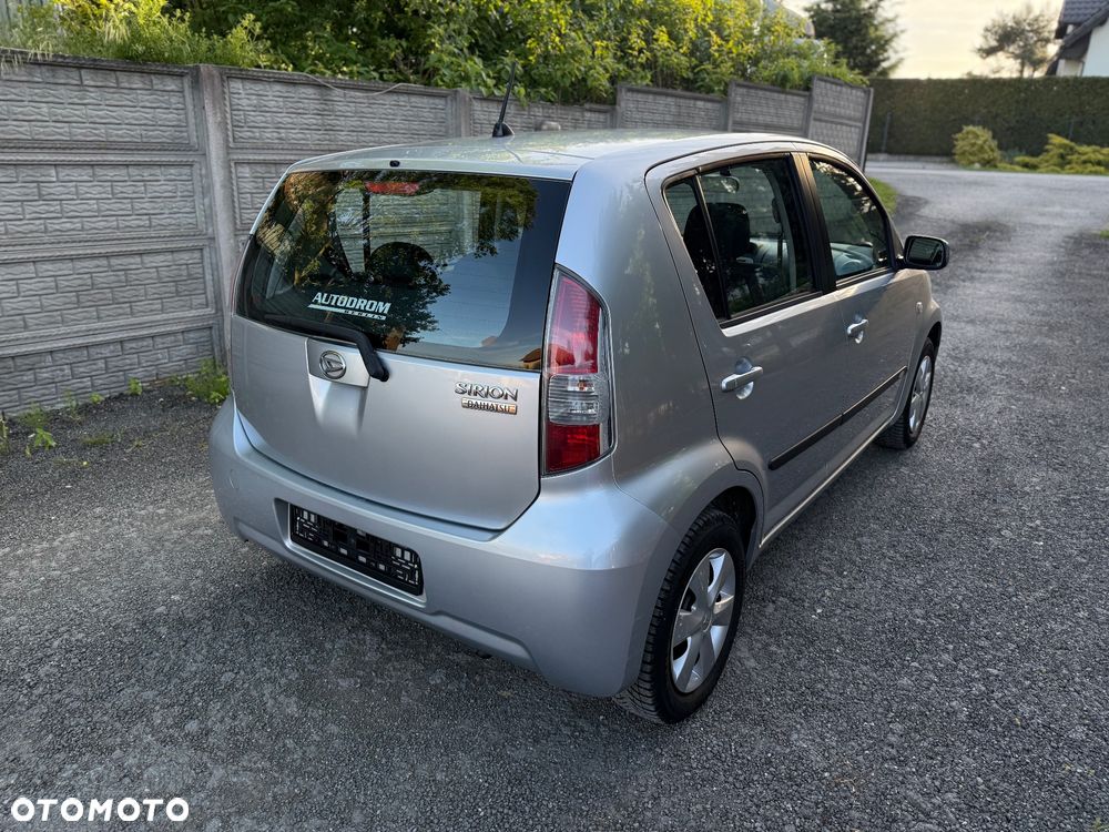 Daihatsu Sirion 1.0 CooLine - 11