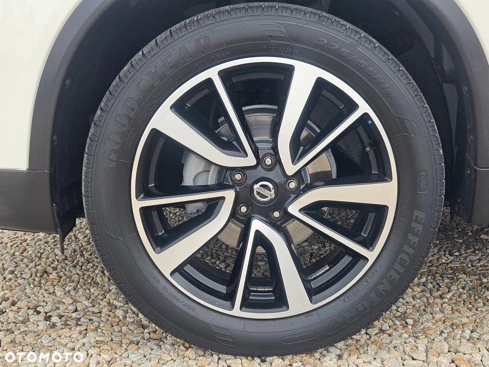 Nissan X-Trail 1.6 DIG-T N-Connecta 2WD - 39