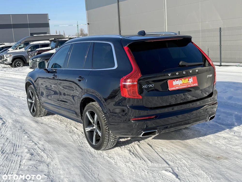 Volvo XC 90 D5 SCR AWD R-Design - 6
