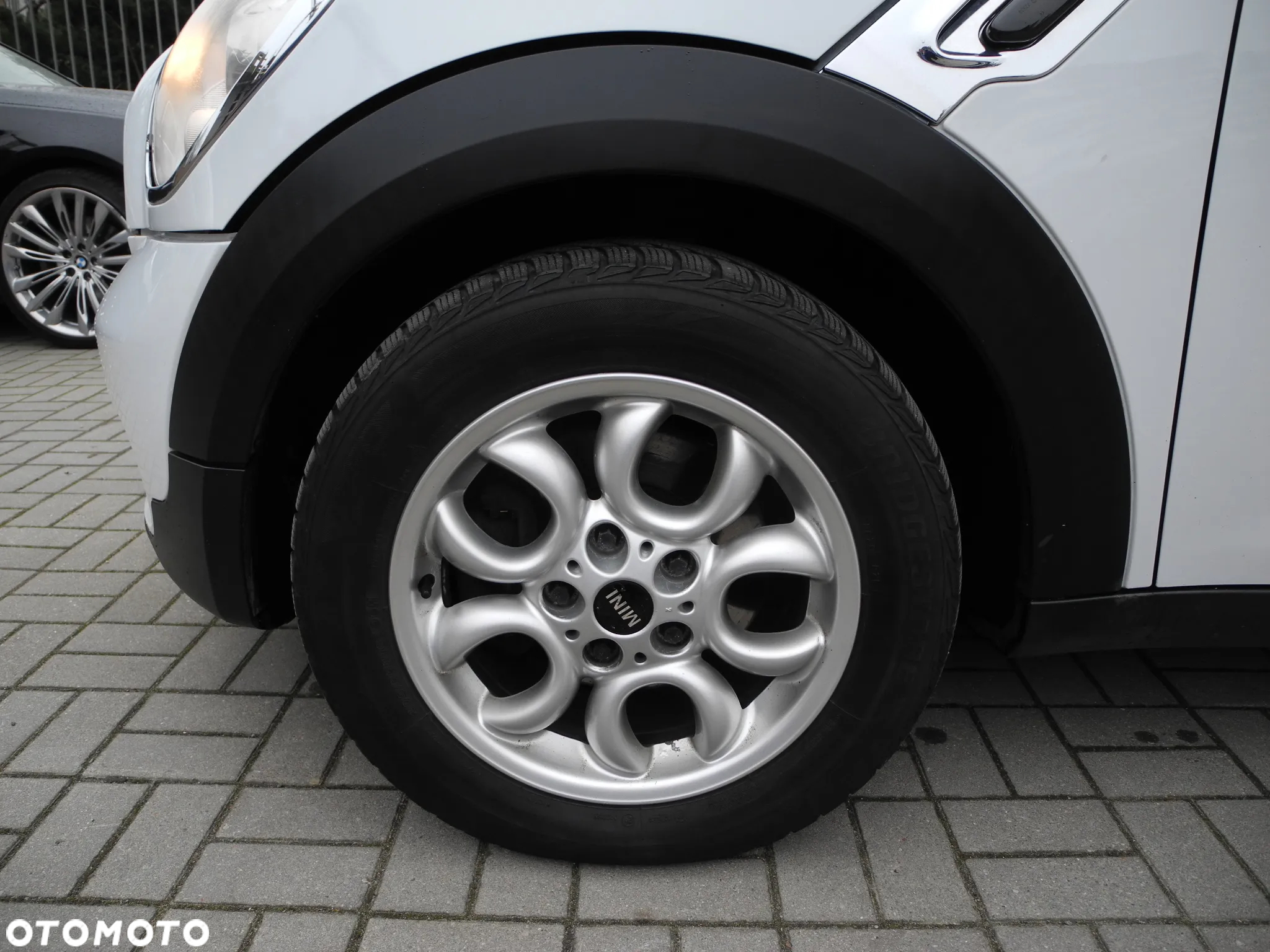 MINI Countryman - 16