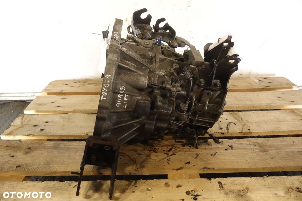 SKRZYNIA BIEGÓW 5 BIEGOWA TOYOTA AURIS II LIFT 1.6 31115-05031 - 3