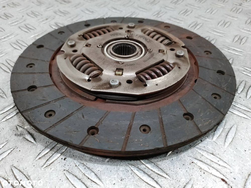 KOŁO ZAMACHOWE NISSAN MICRA K12 ( 02-10 ) - 9