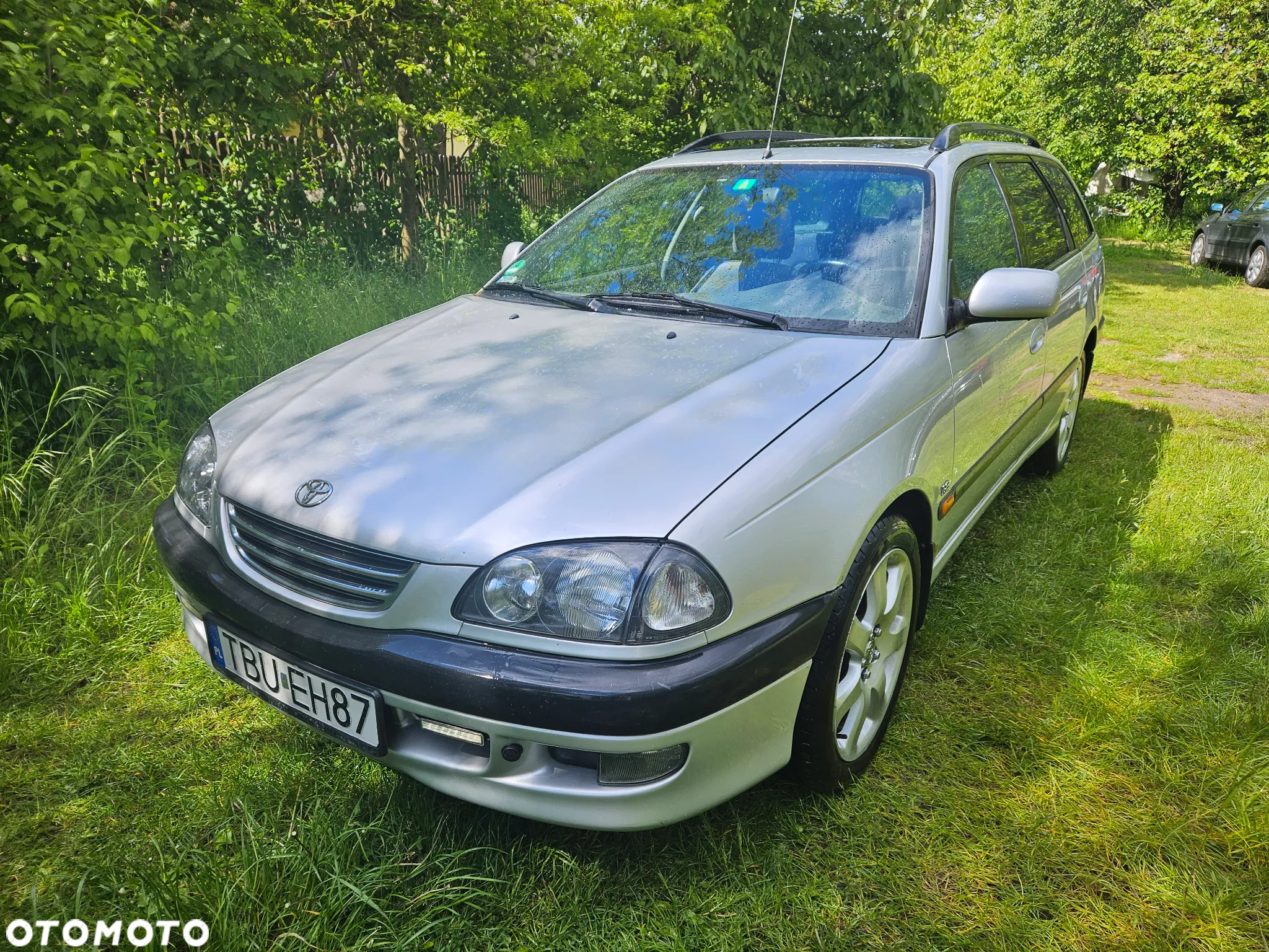 Toyota Avensis 1.8 Sol - 4