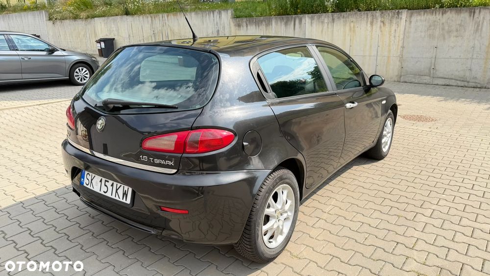 Alfa Romeo 147 - 5