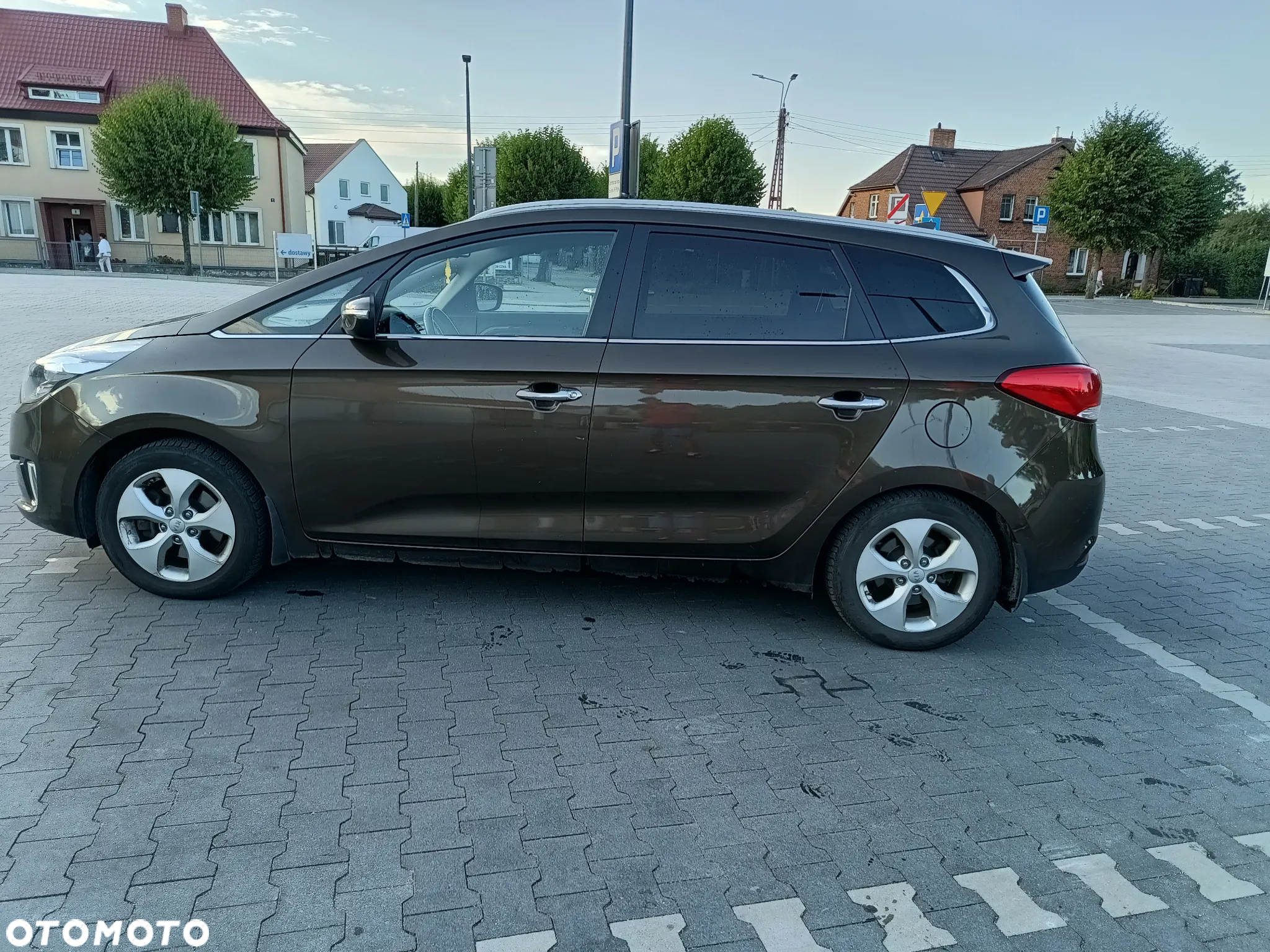 Kia Carens 1.6 GDI Business Line EU6 - 2