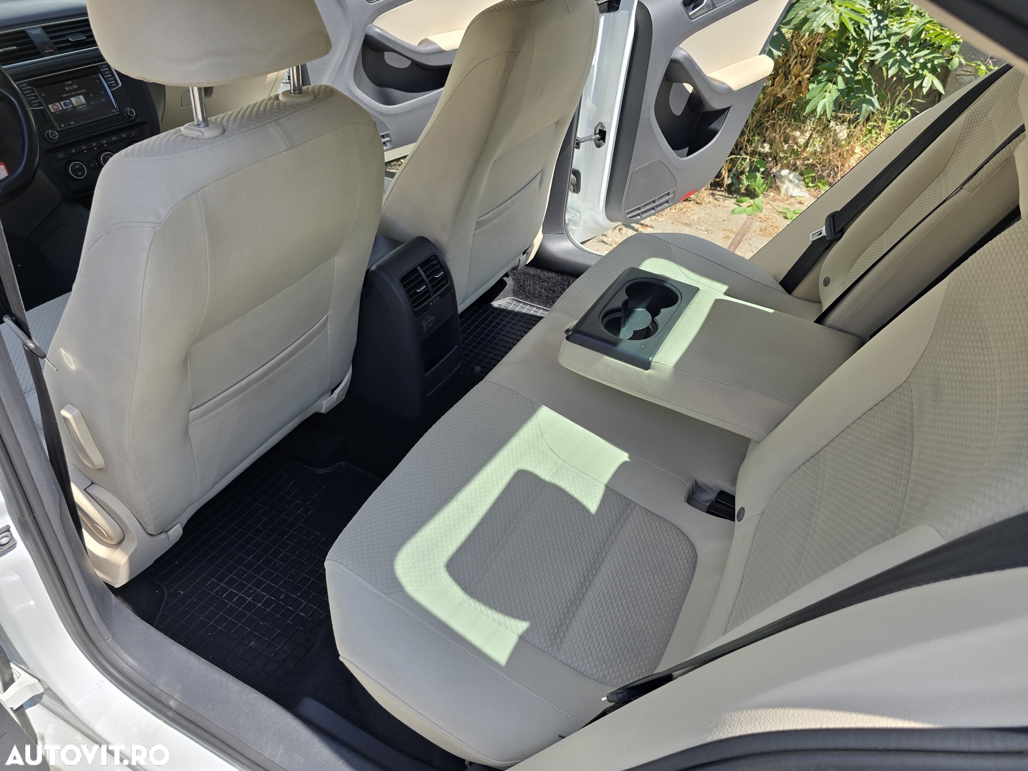 Volkswagen Jetta 1.4 TSI DSG Highline - 19