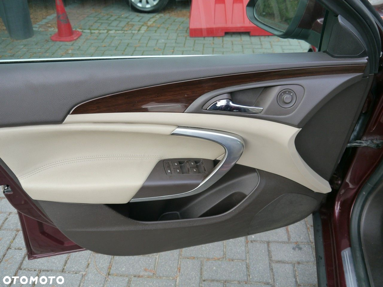 Opel Insignia 2.0 CDTI Cosmo - 27