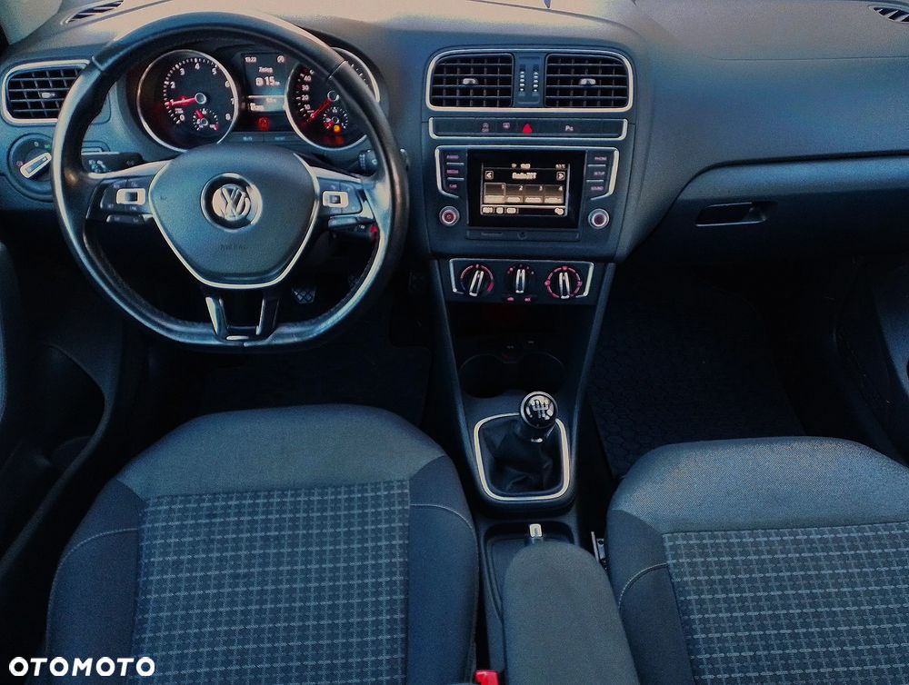 Volkswagen Polo 1.2 TSI BMT Comfortline - 9